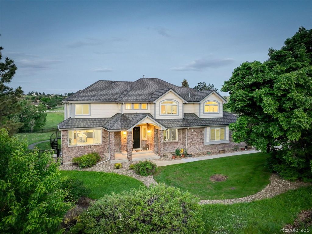 Photo of 7400 S Genoa Circle, Centennial, CO 80016 (MLS # 2314995)