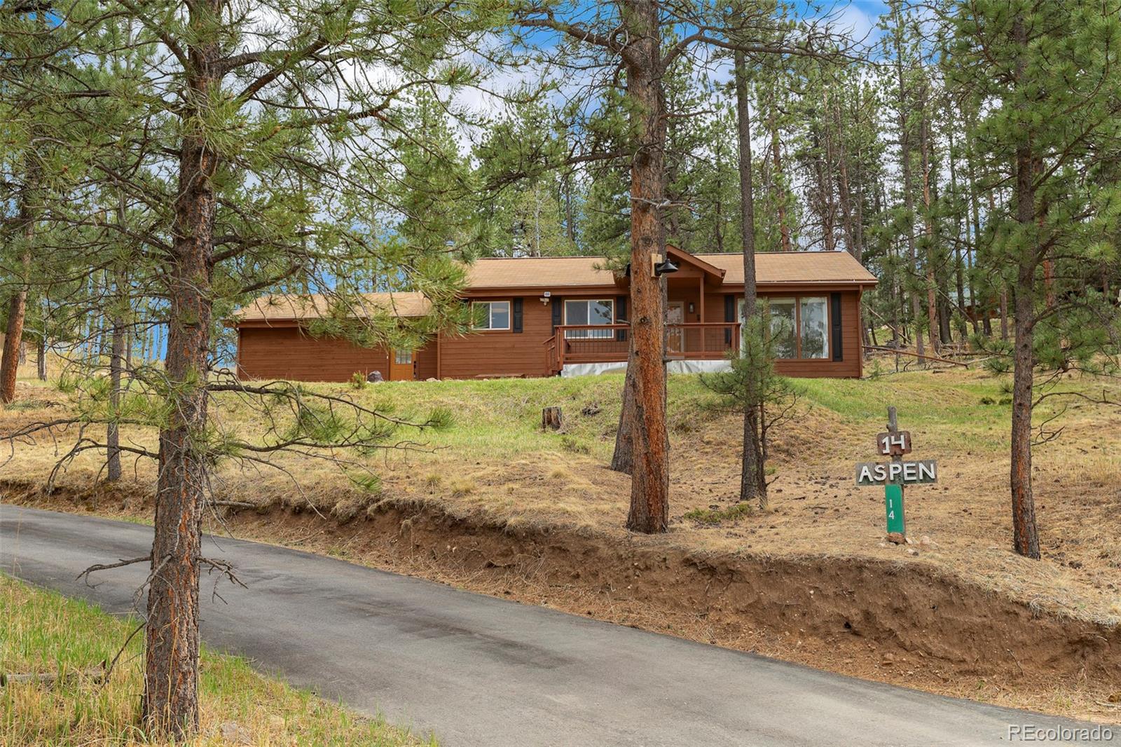 14 Aspen Drive