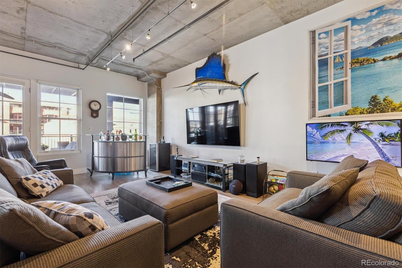 1499 Blake Street 4S