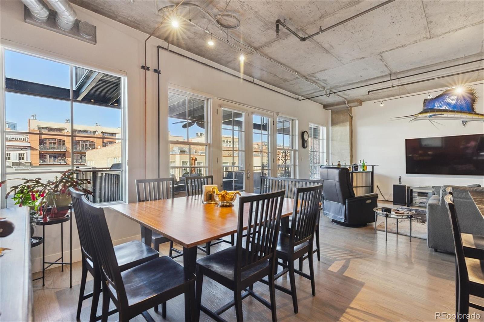 1499 Blake Street 4S