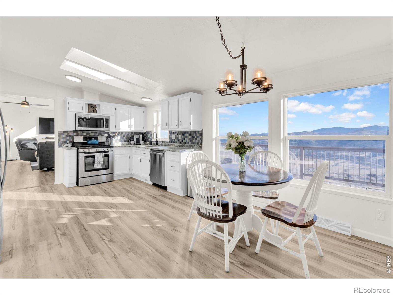 12721 Woodchuck Drive