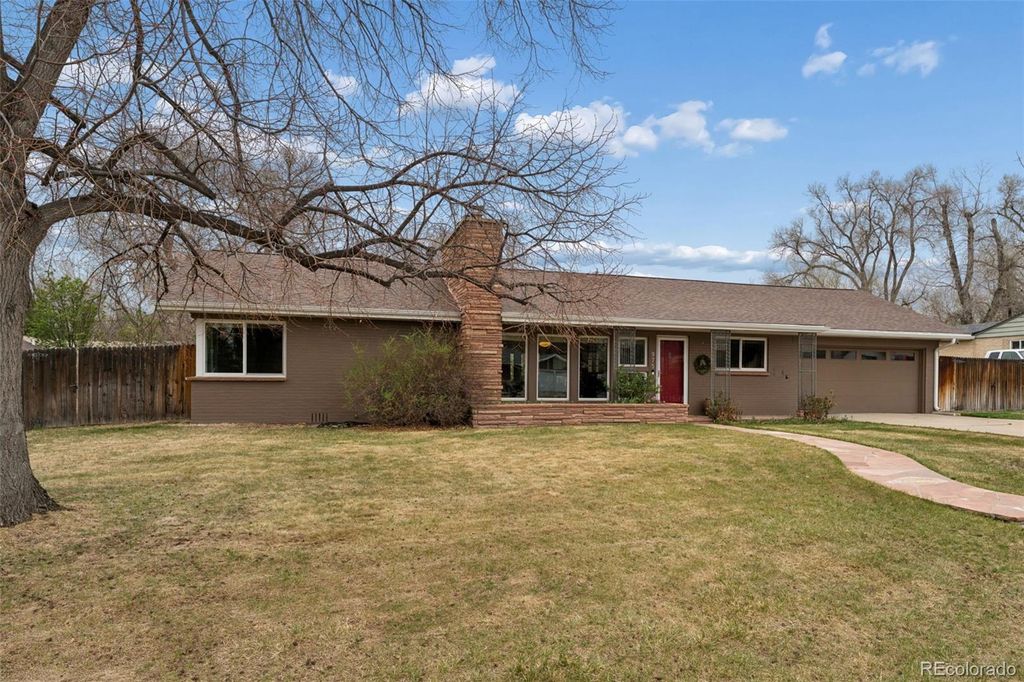 Photo of 975 Flower Street, Lakewood, CO 80215 (MLS # 8691873)