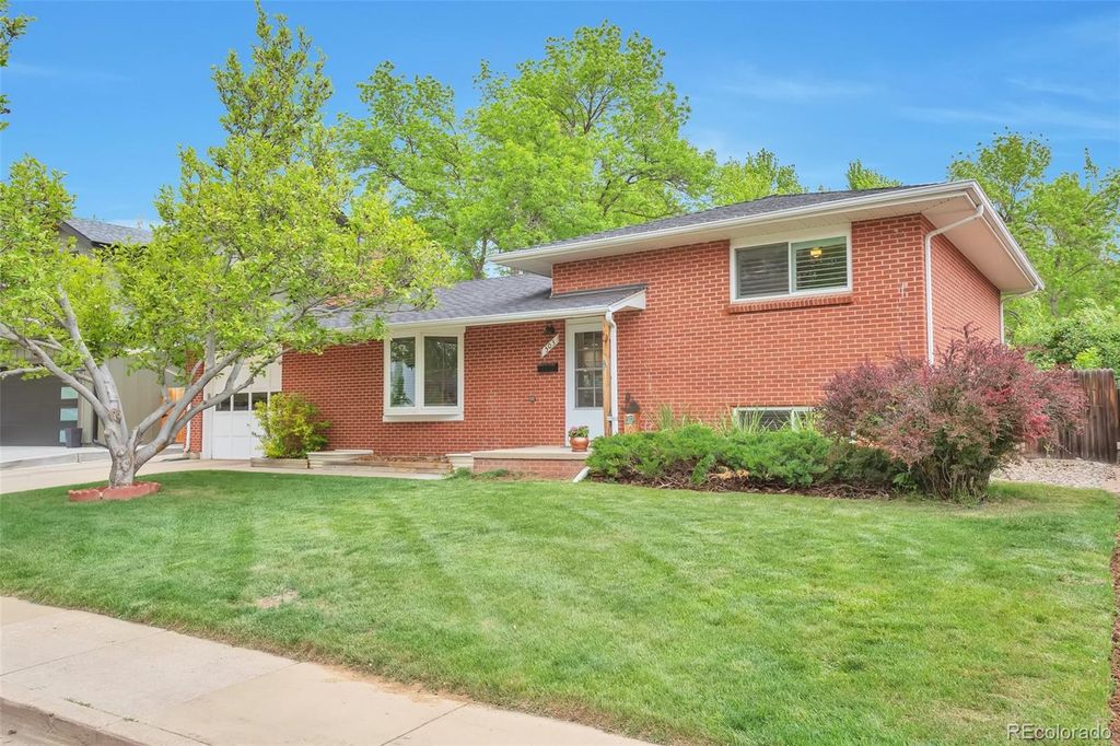 Photo of 503 Lois Drive, Louisville, CO 80027 (MLS # 4304301)