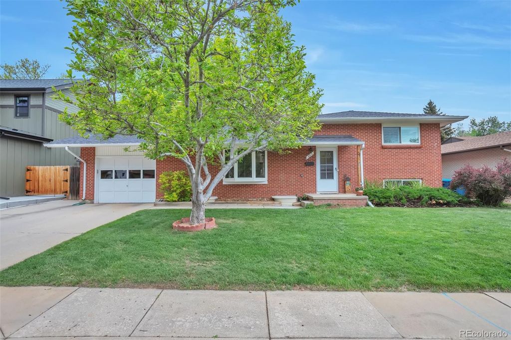 Photo of 503 Lois Drive, Louisville, CO 80027 (MLS # 4304301)