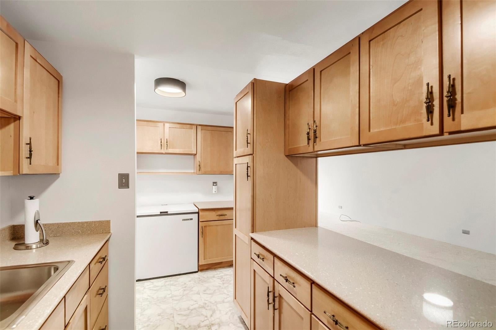 130 N Pearl Street 1805