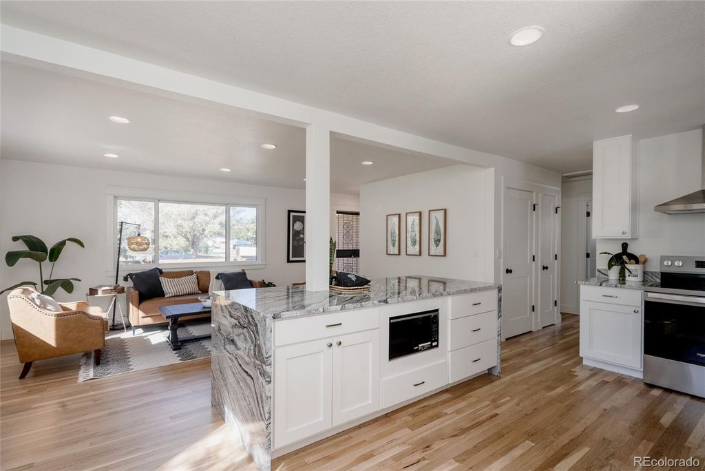 Photo of 4600 S Inca Street, Englewood, CO 80110 (MLS # 5263405)