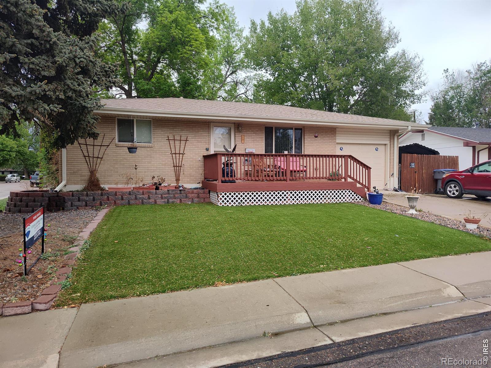 2 Forsyth Drive