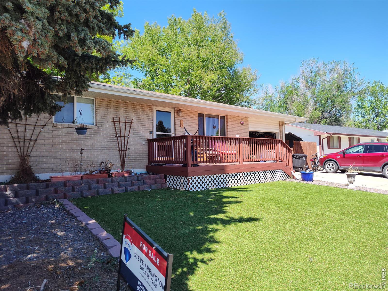 2 Forsyth Drive