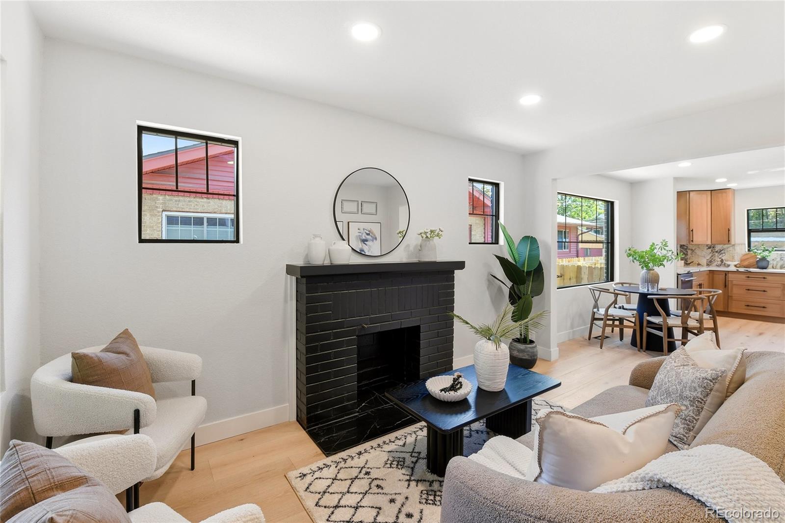 4545 Decatur Street