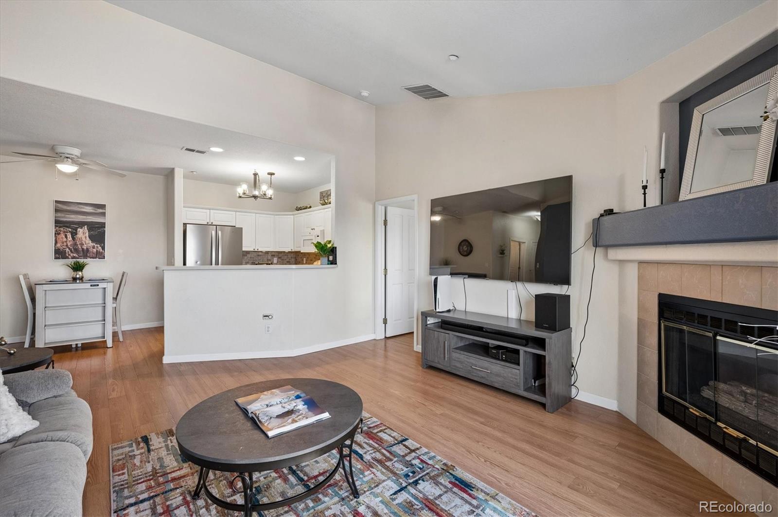 7414 S Alkire Street 303