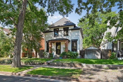 Photo of 1539 Saint Paul Street, Denver, CO 80206 (MLS # 8363395)