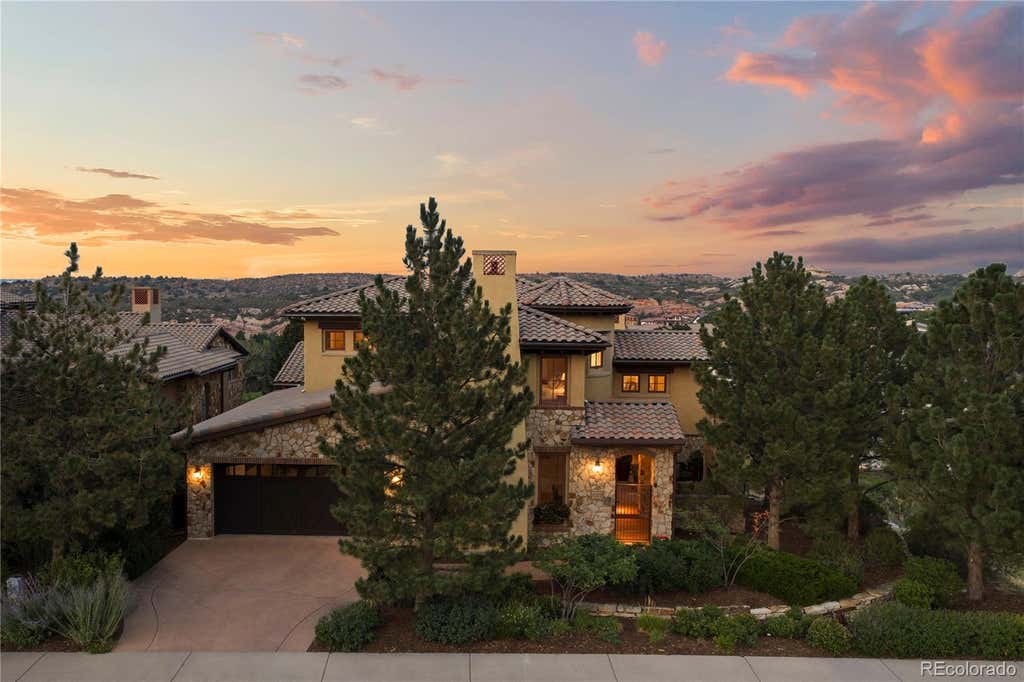 Photo of 8002 Galileo Way, Littleton, CO 80125 (MLS # 3648450)