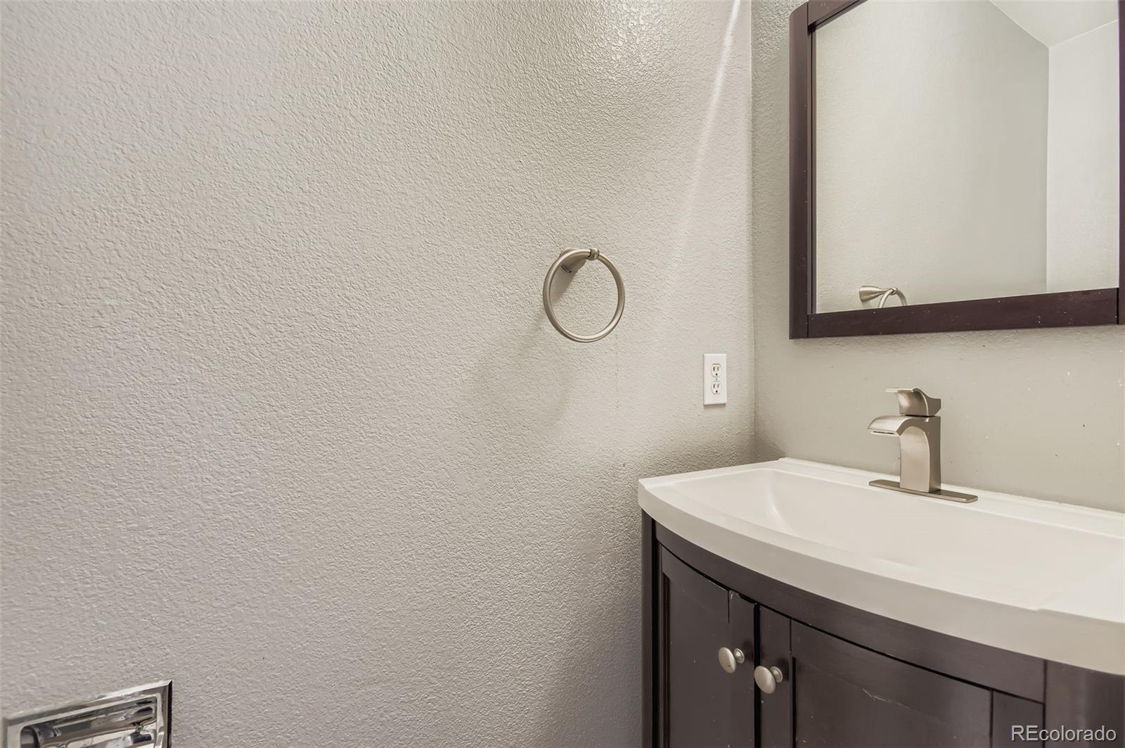 8254 S Fillmore Way, Centennial, CO, 80122 4 8254 S Fillmore Way