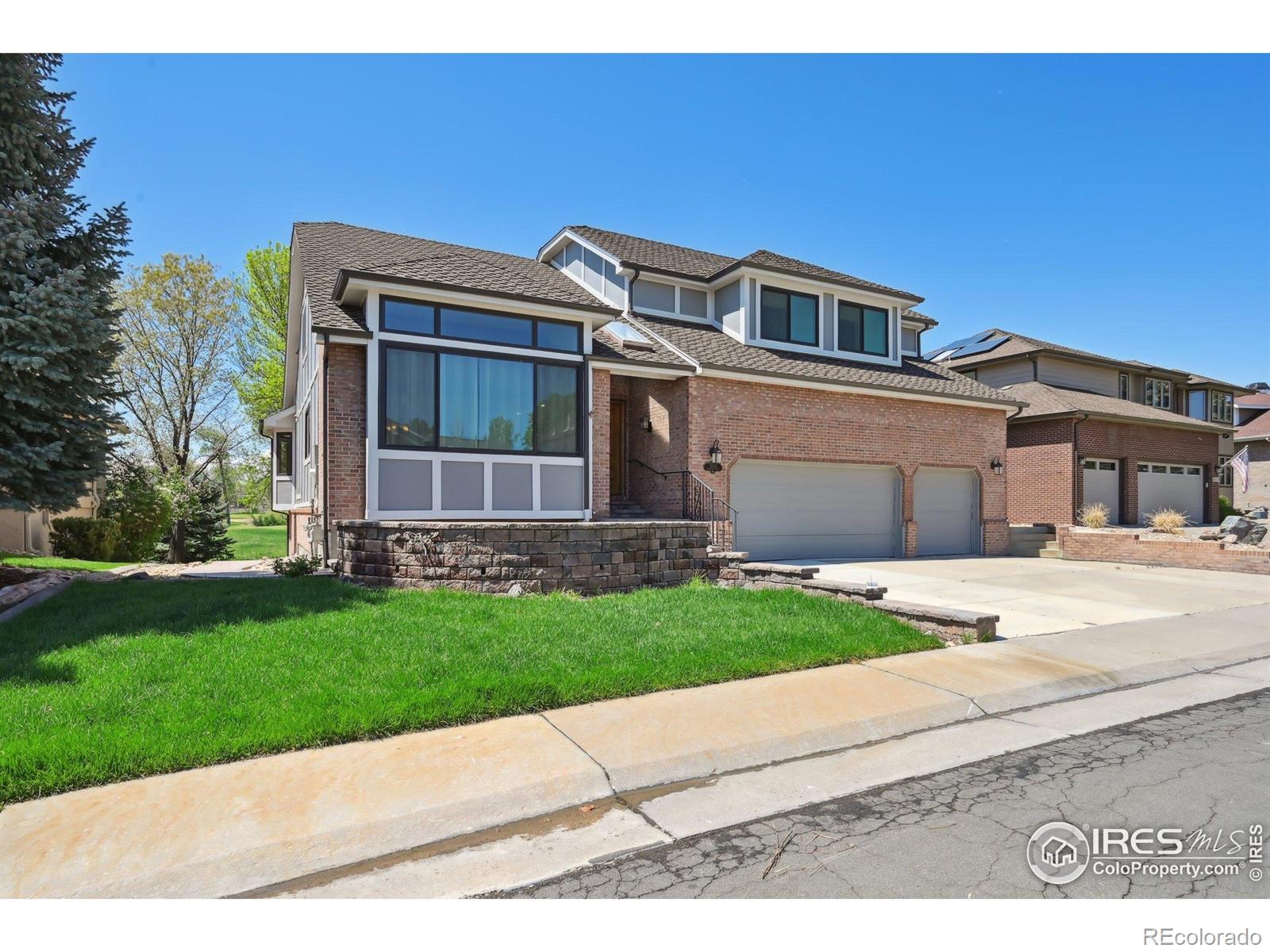1105 Oakhurst Drive