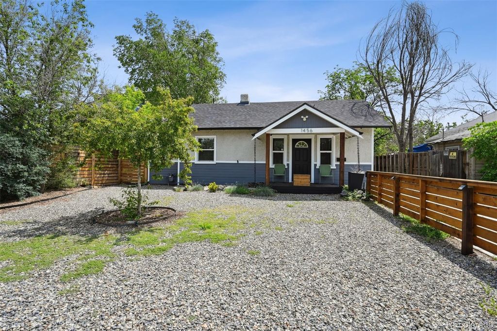 Photo of 1456 Syracuse Street, Denver, CO 80220 (MLS # 2497557)