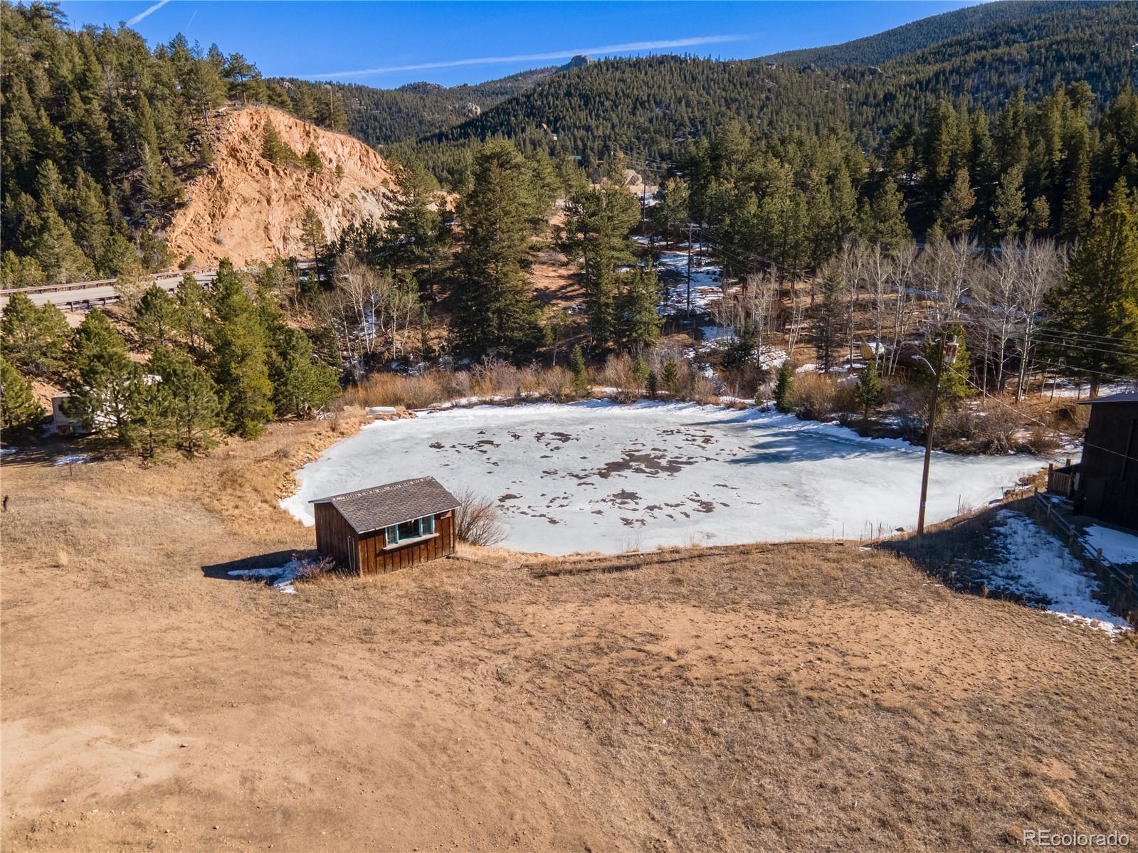 993 Highway 7 Business