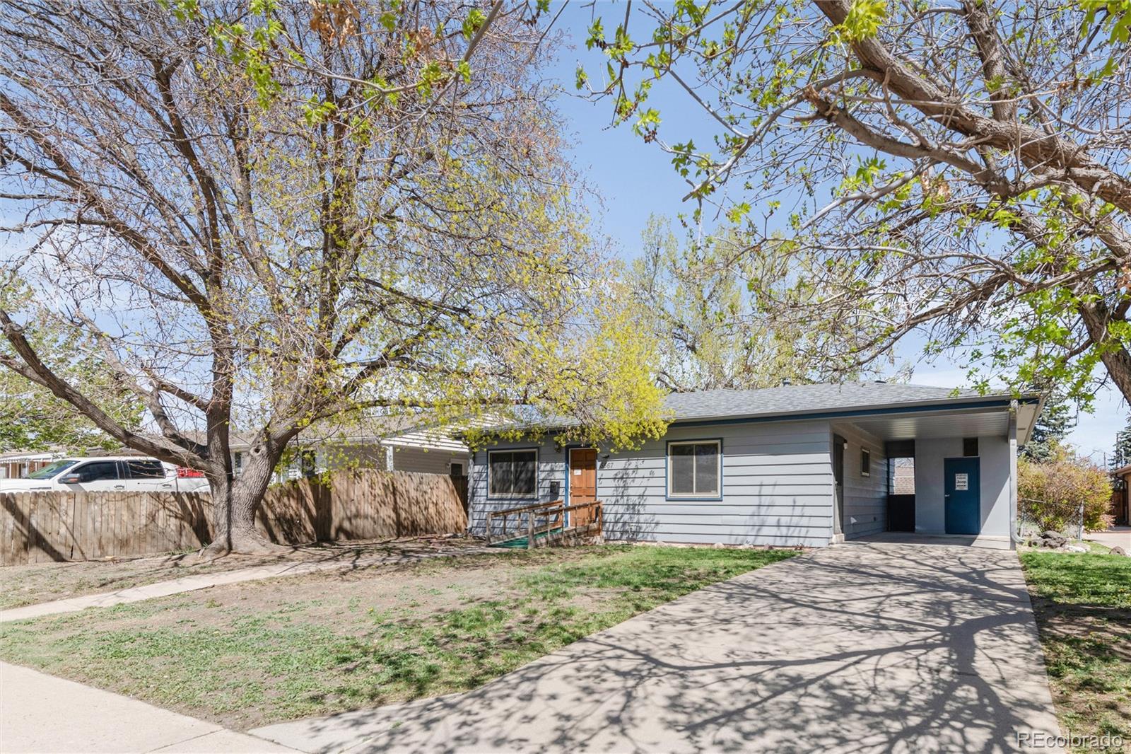5567 E Asbury Avenue