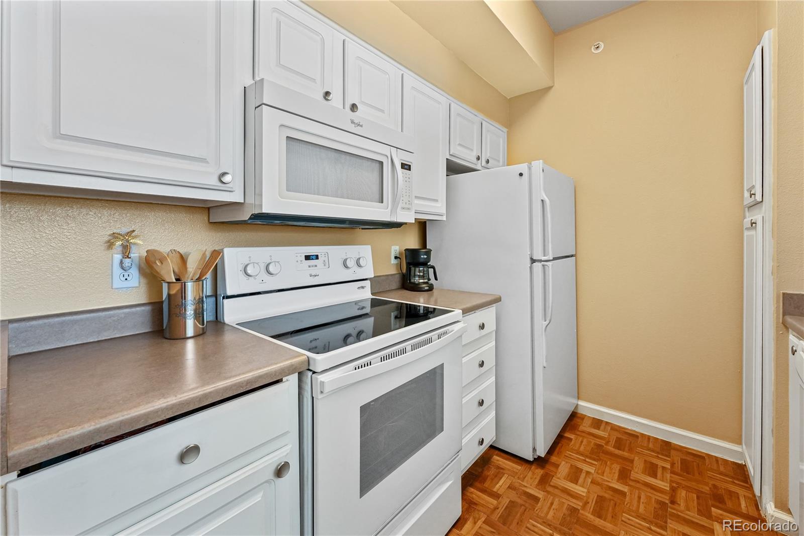 7422 S Quail Circle 1615