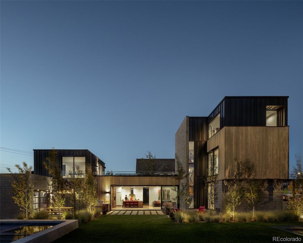 Photo of 3011 Lawrence Street, Denver, CO 80205 (MLS # 7155853)