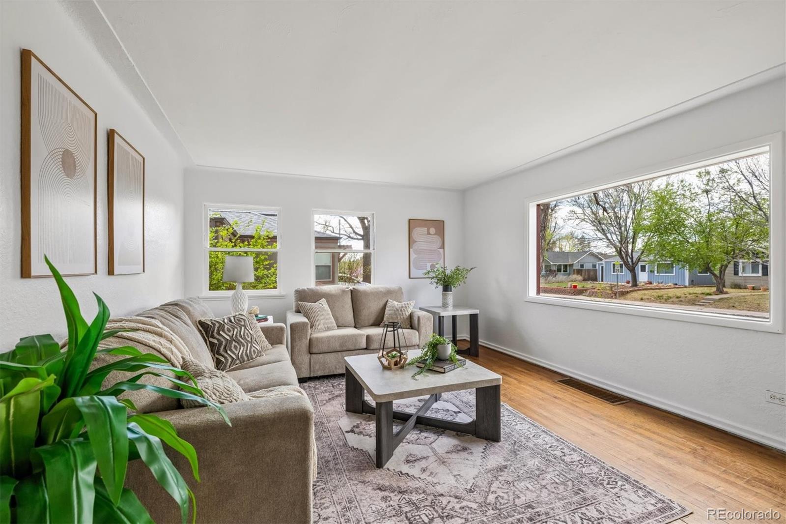 1608 S Steele Street