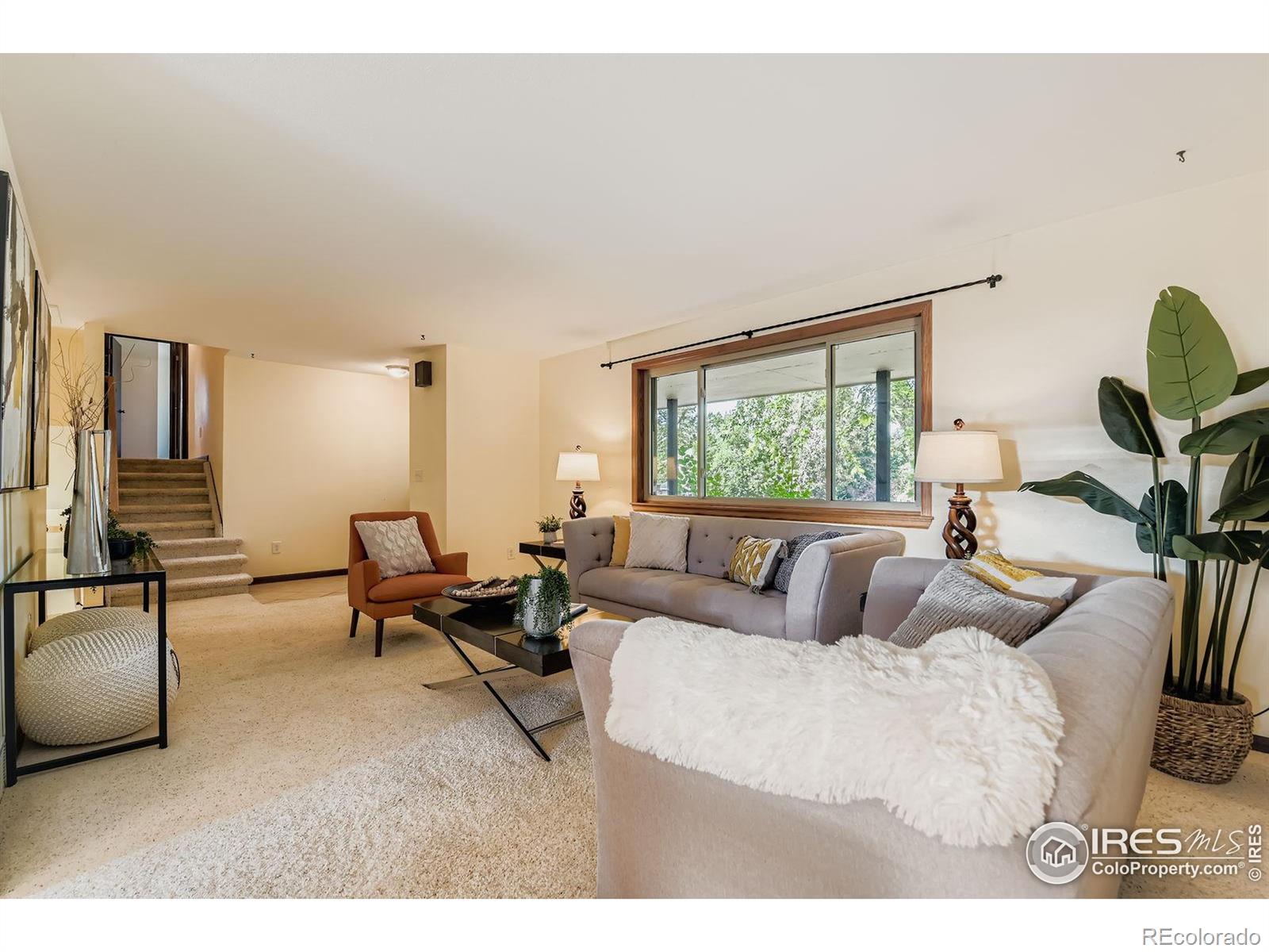 4868 Fairlawn Circle