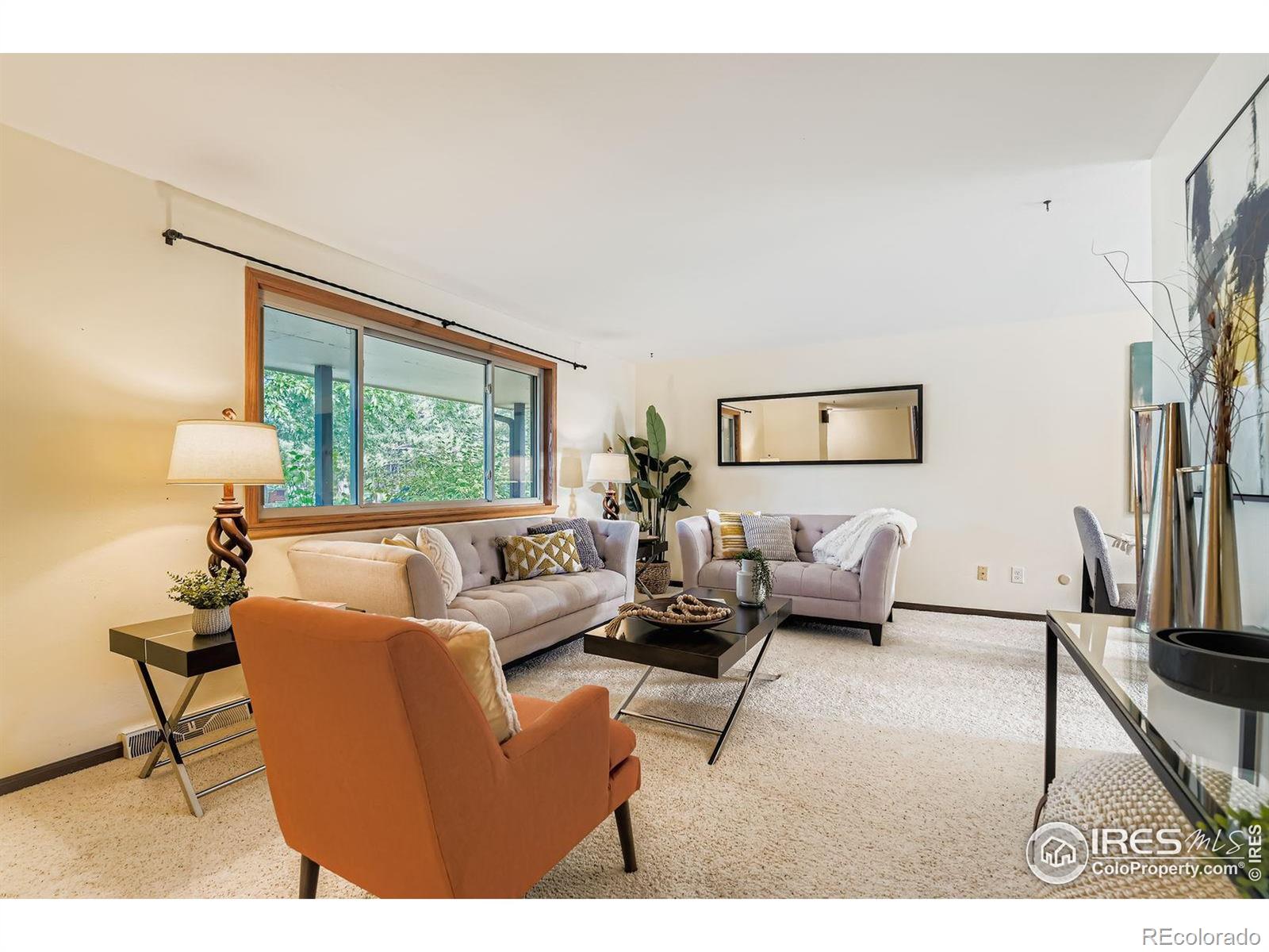 4868 Fairlawn Circle