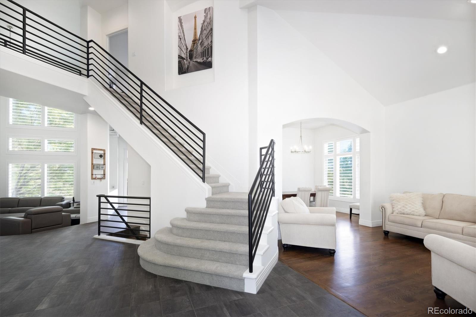 10008 Oak Tree Court