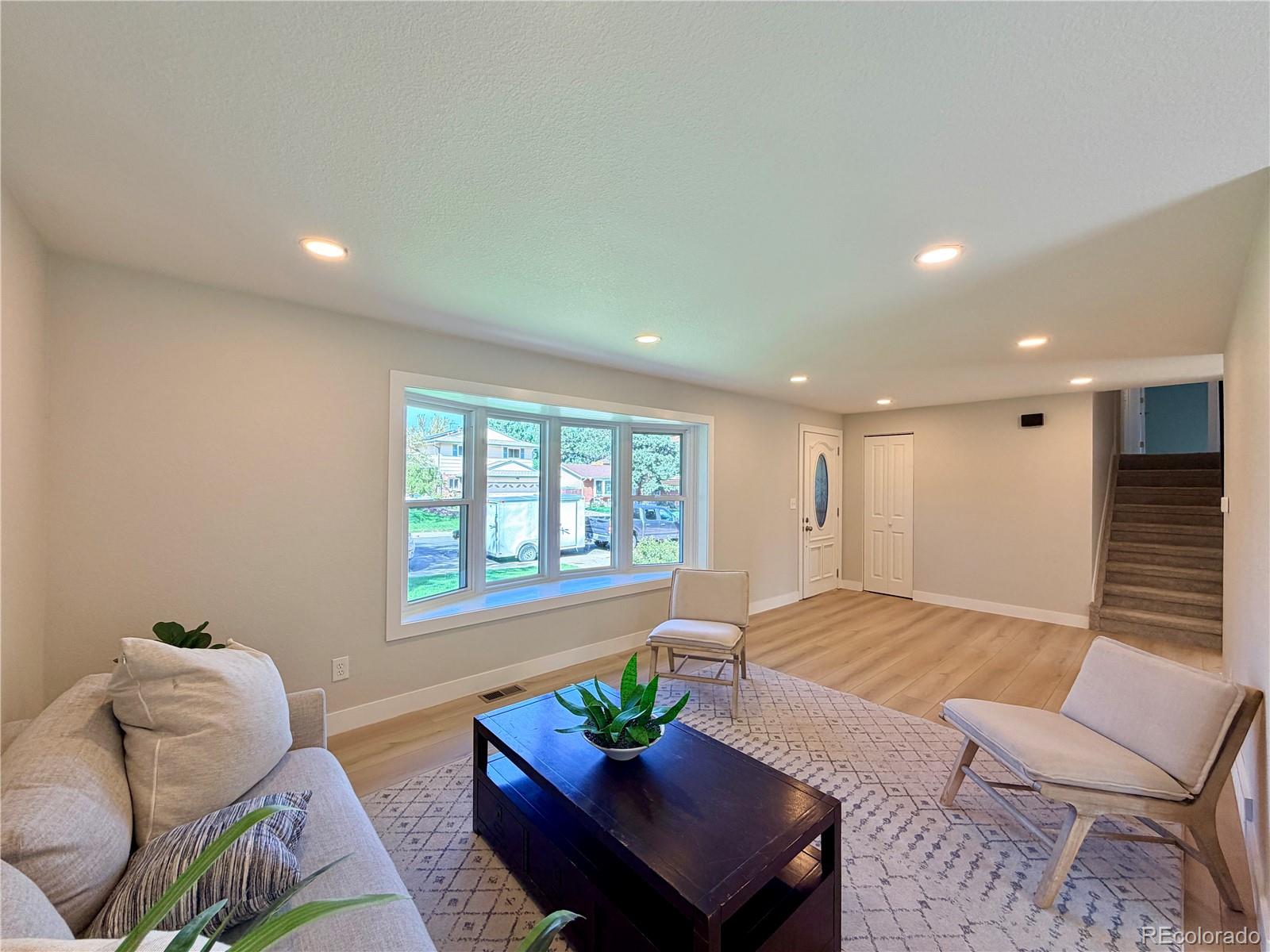 10650 King Court