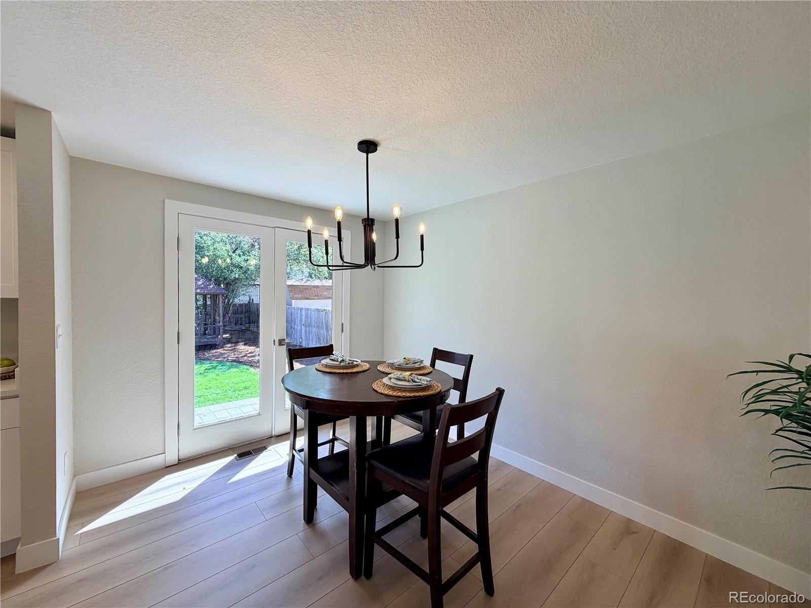 10650 King Court