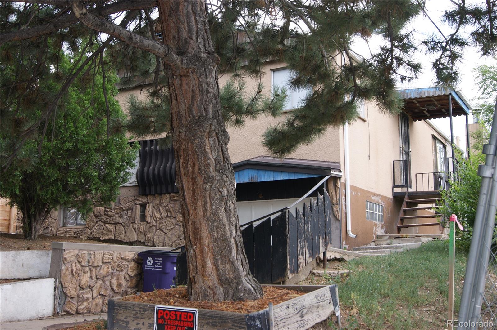 1057 Meade Street