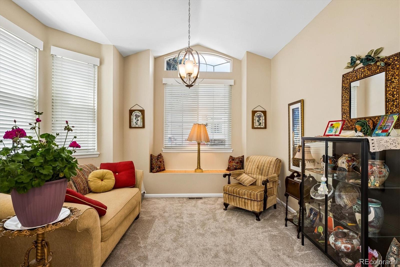2801 Newport Circle