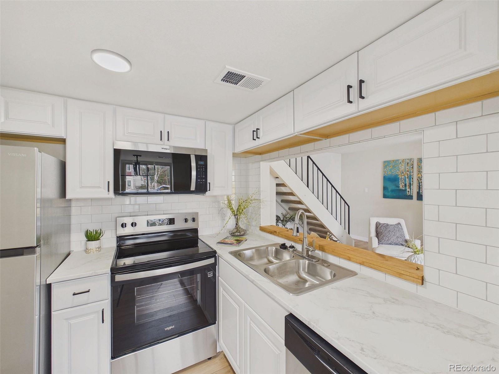 6650 E Arizona Avenue 138