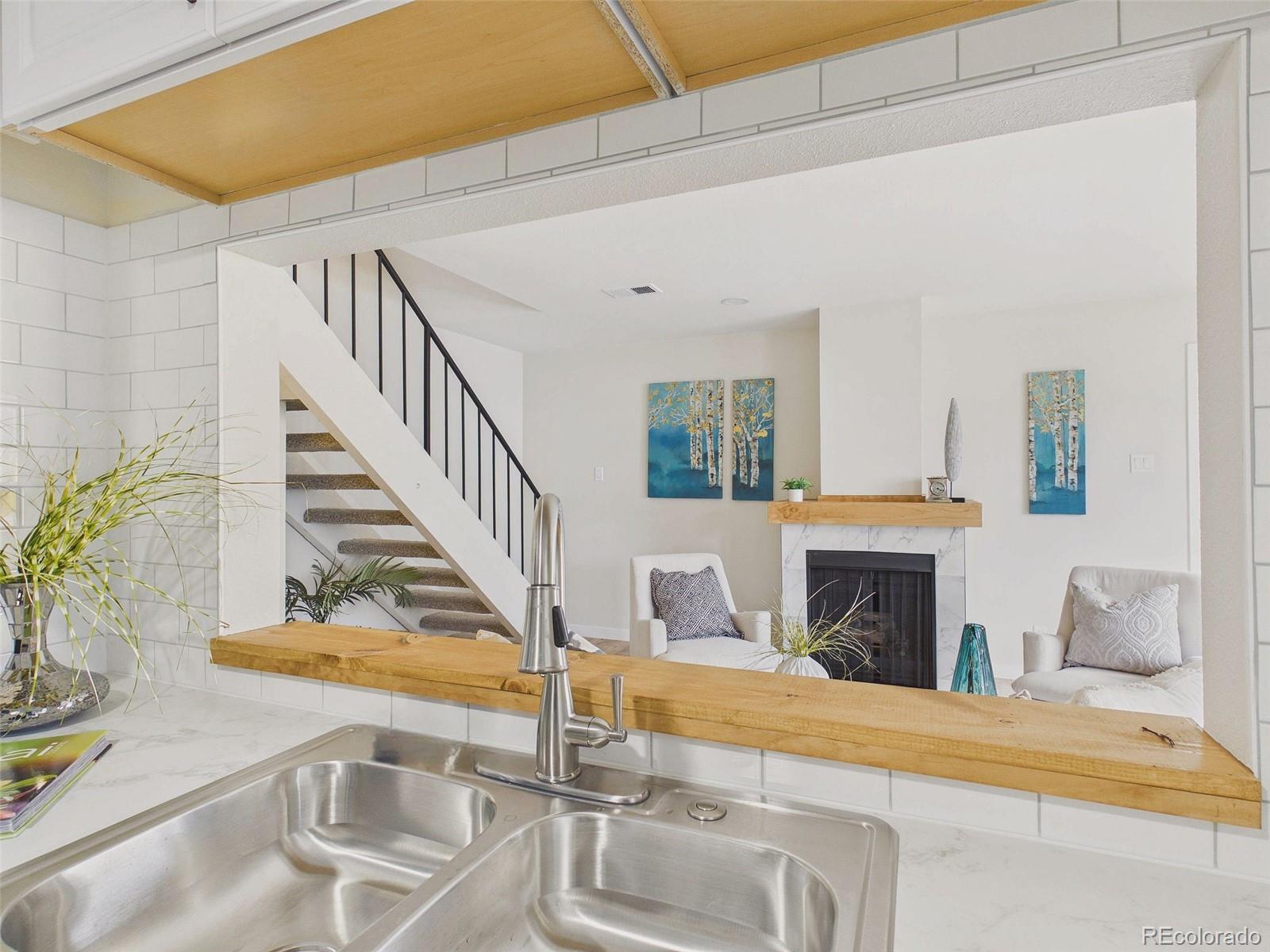 6650 E Arizona Avenue 138