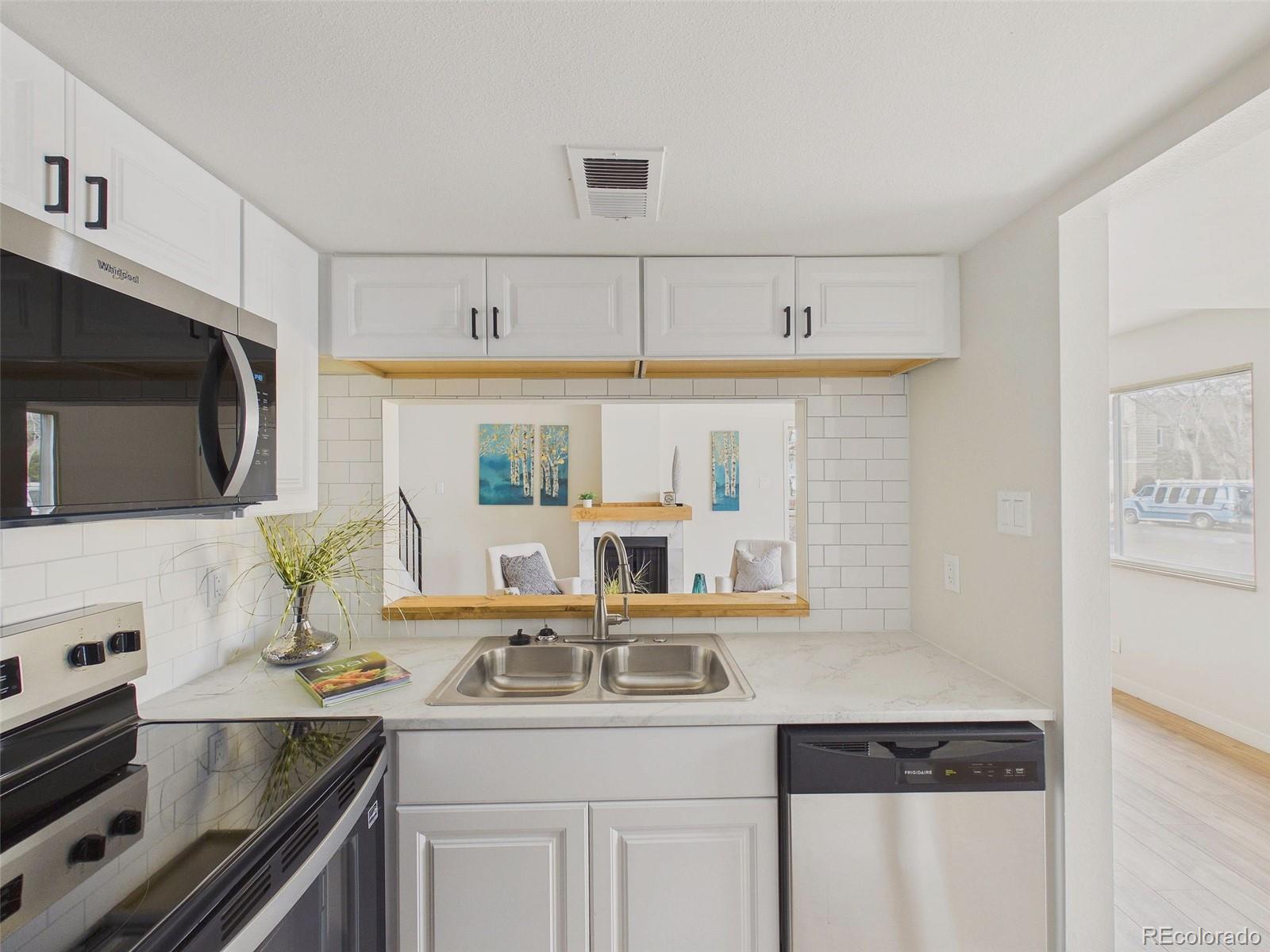 6650 E Arizona Avenue 138