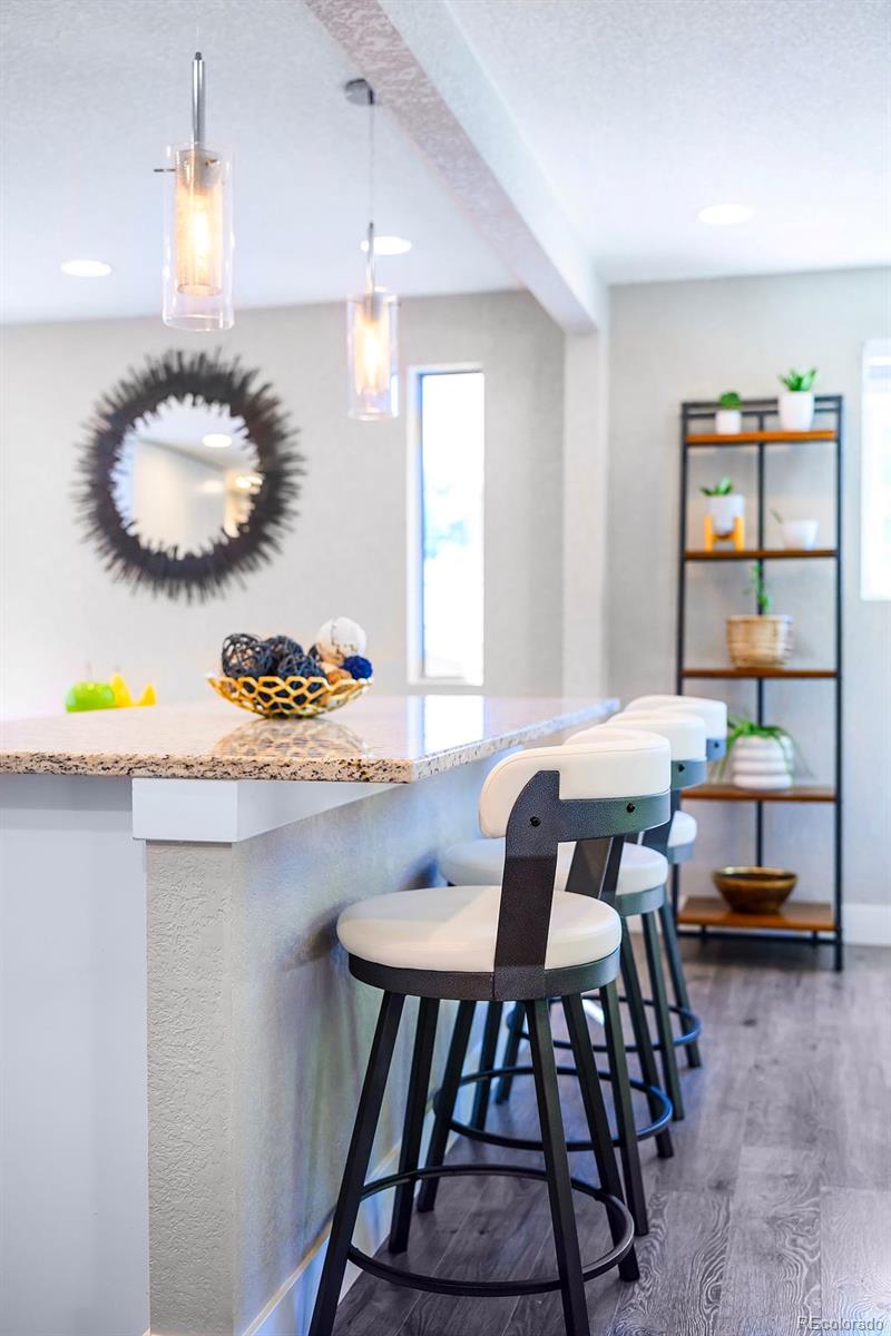 4708 S Willow Street