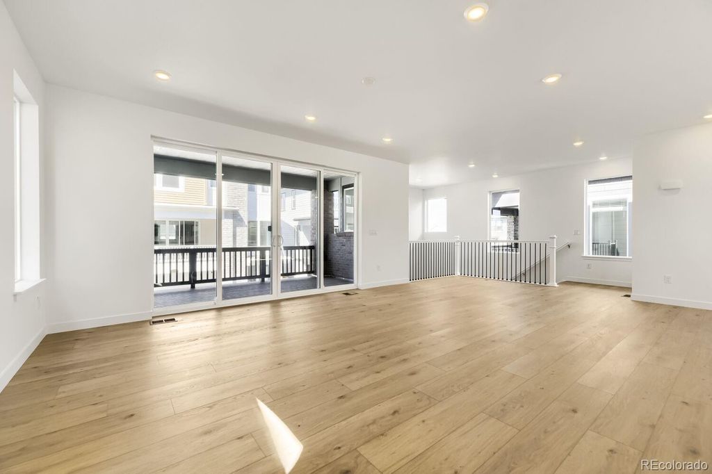 Photo of 16793 E Kettle Avenue, Centennial, CO 80016 (MLS # 1777431)