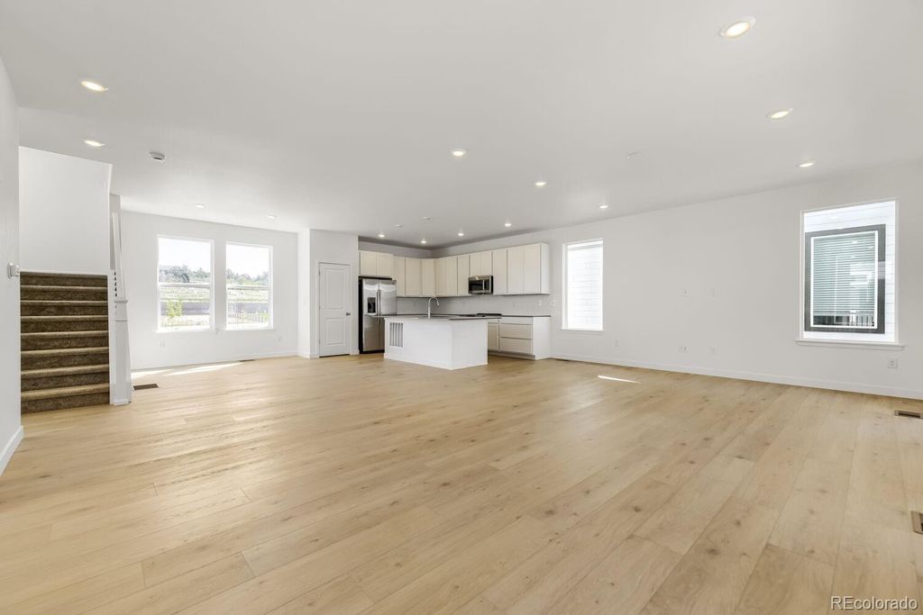 Photo of 16793 E Kettle Avenue, Centennial, CO 80016 (MLS # 1777431)