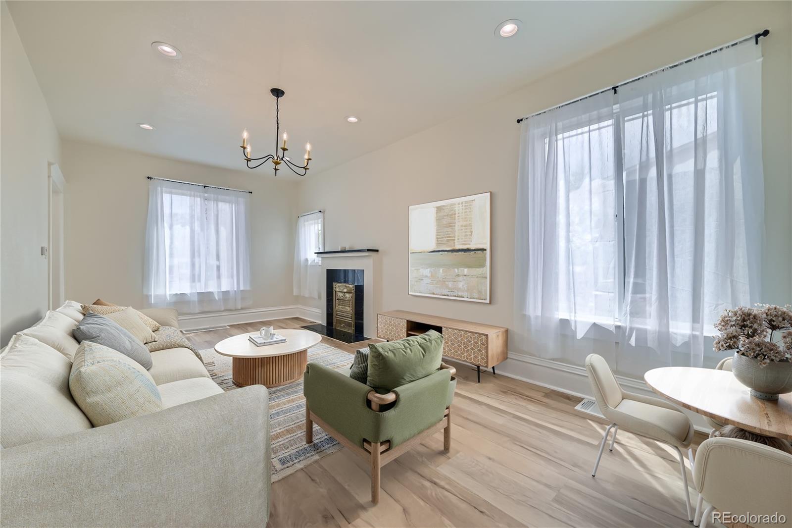 715 W 7th Avenue