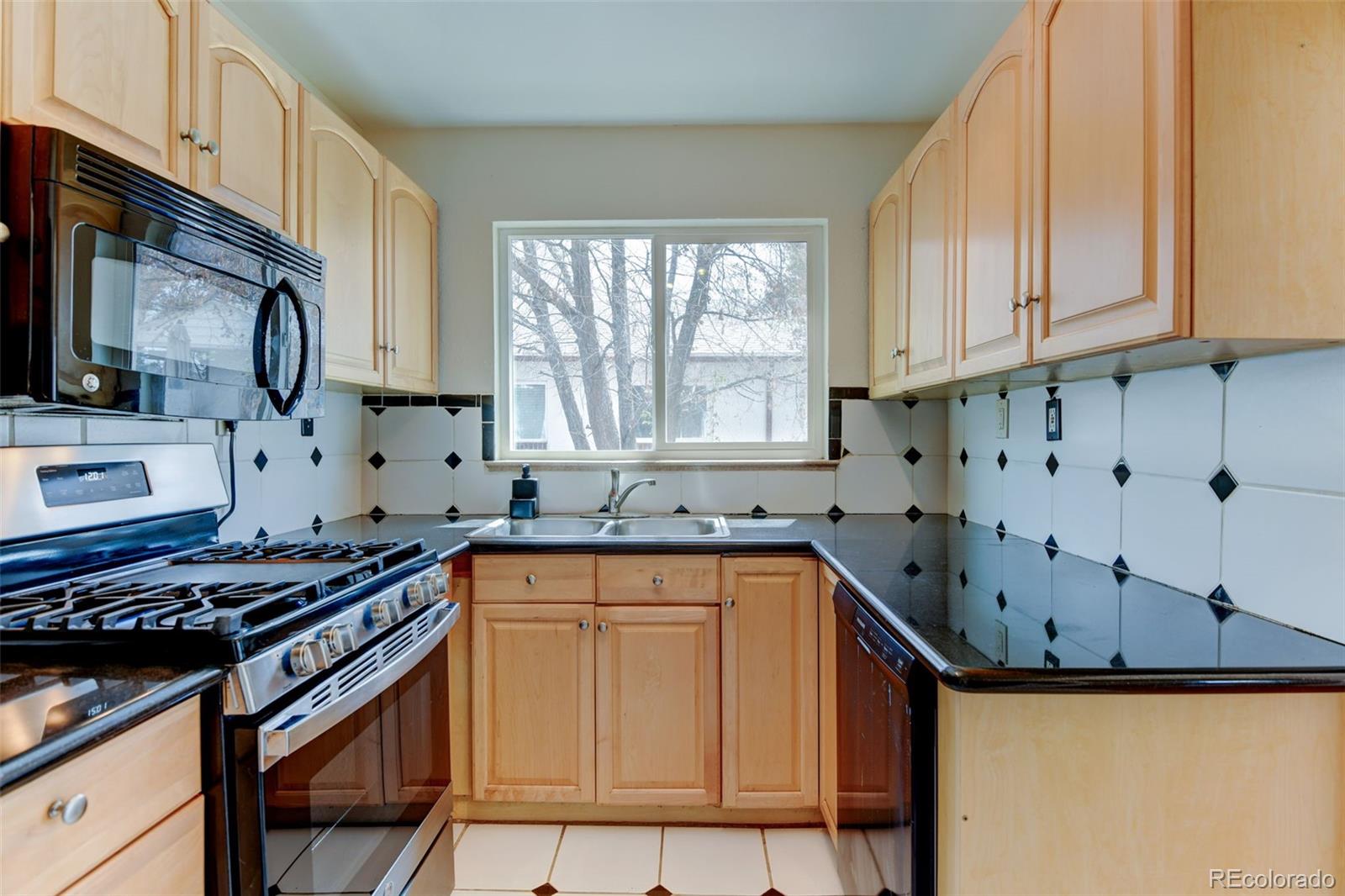 4078 Ames Street, Wheat Ridge, CO, 80212 3 4078 Ames Street