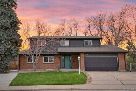 Photo of 2821 S Vance Way, Denver, CO 80227 (MLS # 5916281)