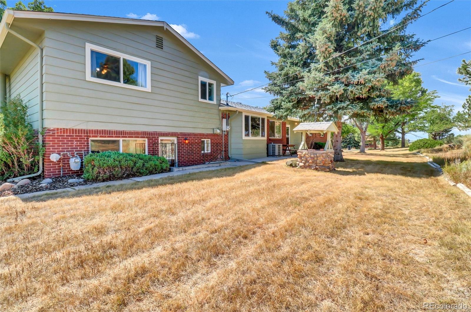 11340 Deer Lane
