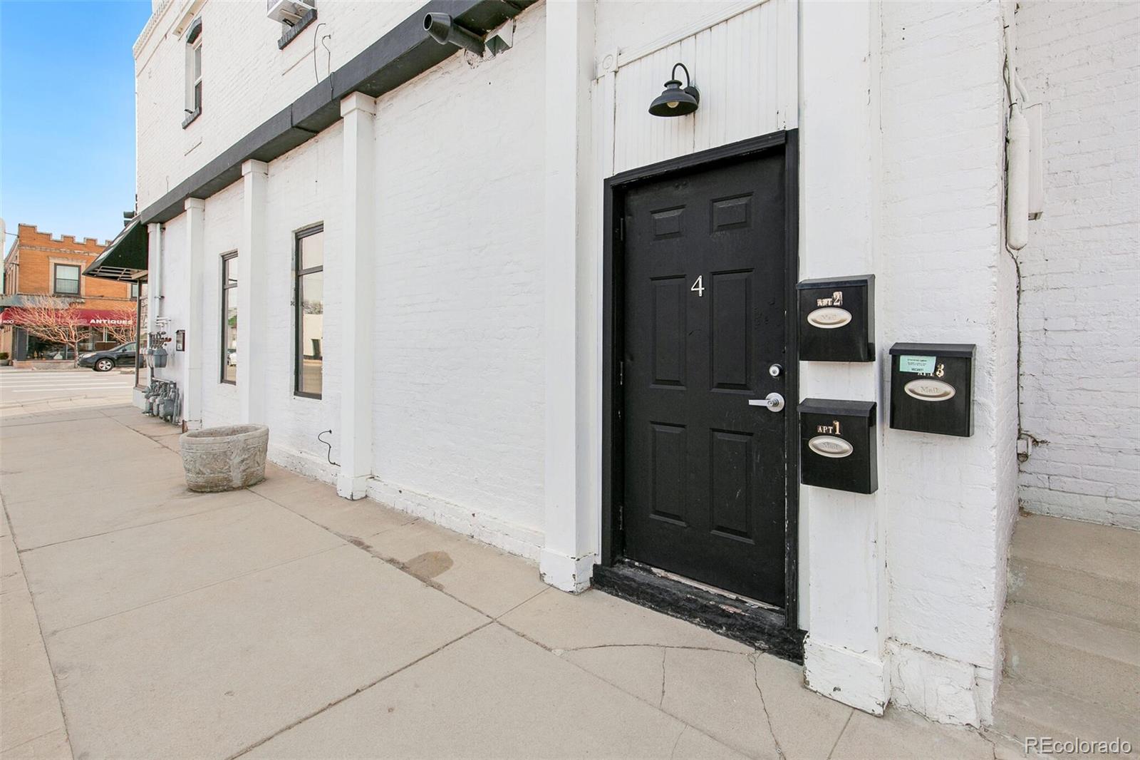 4 W Arkansas Avenue, Denver, CO, 80210 1 4 W Arkansas Avenue
