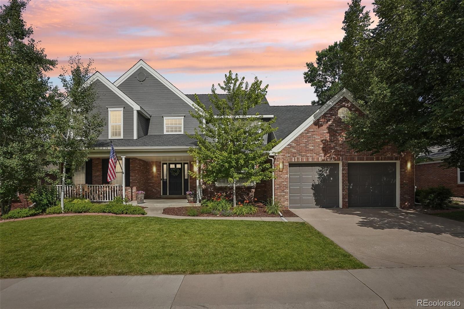 5436 S Everett Way