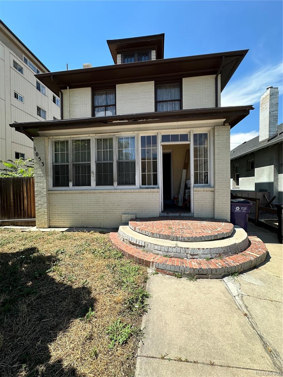1053 N Colorado Boulevard