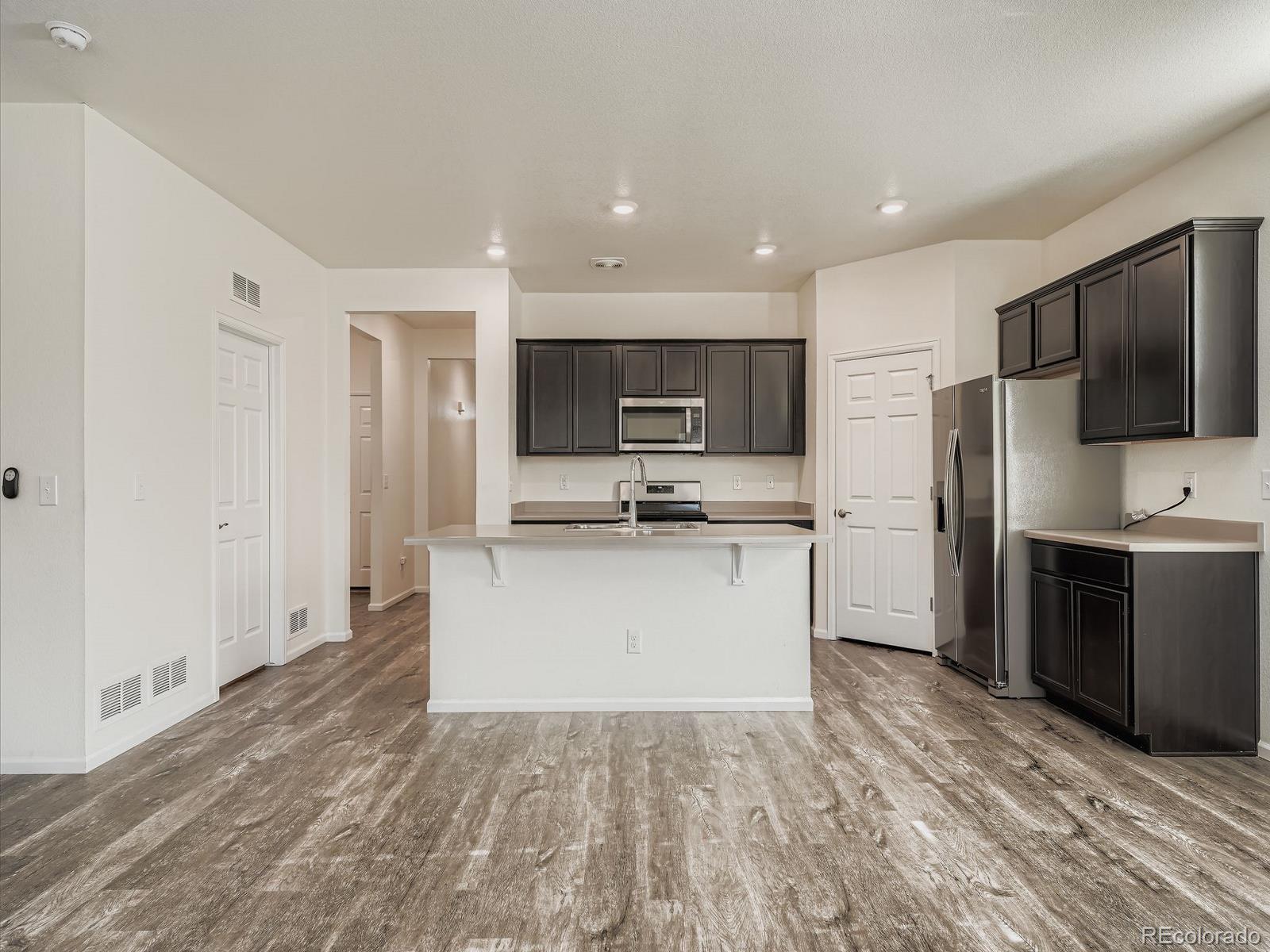 6255 N Gibralter Court