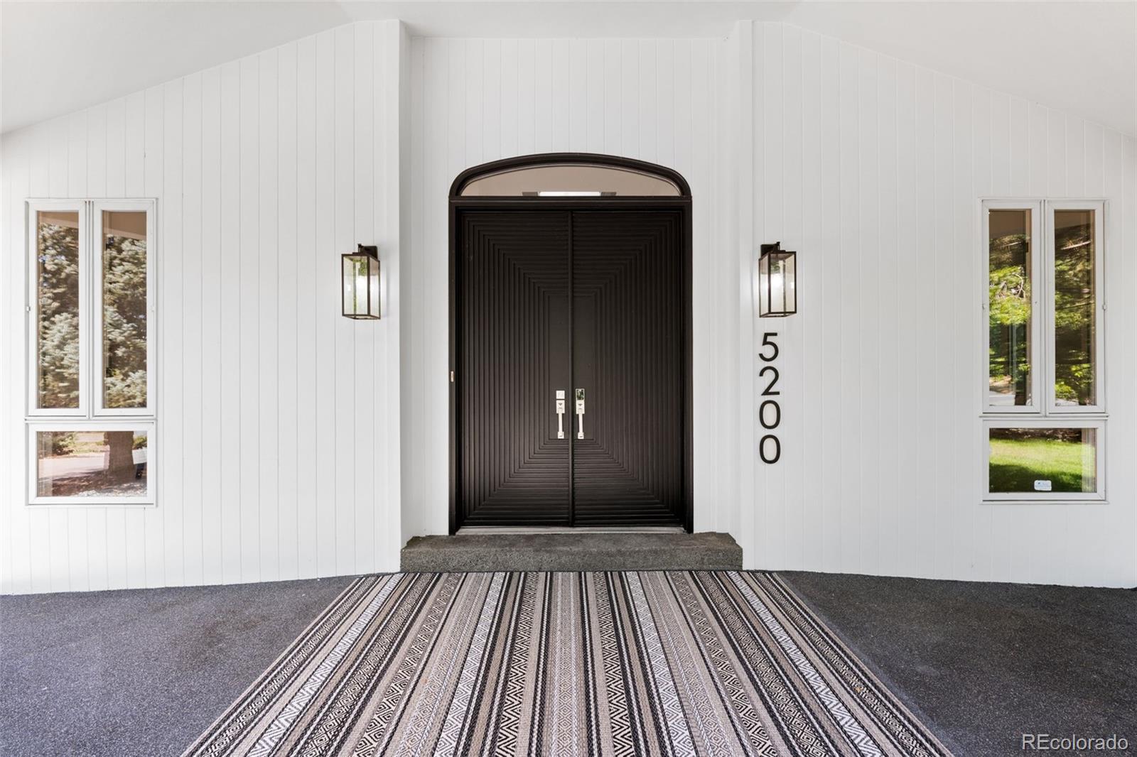 5200 Sunset Drive