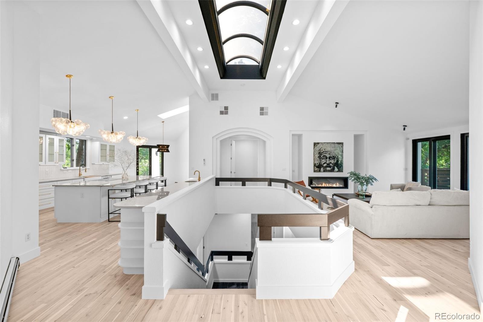 5200 Sunset Drive