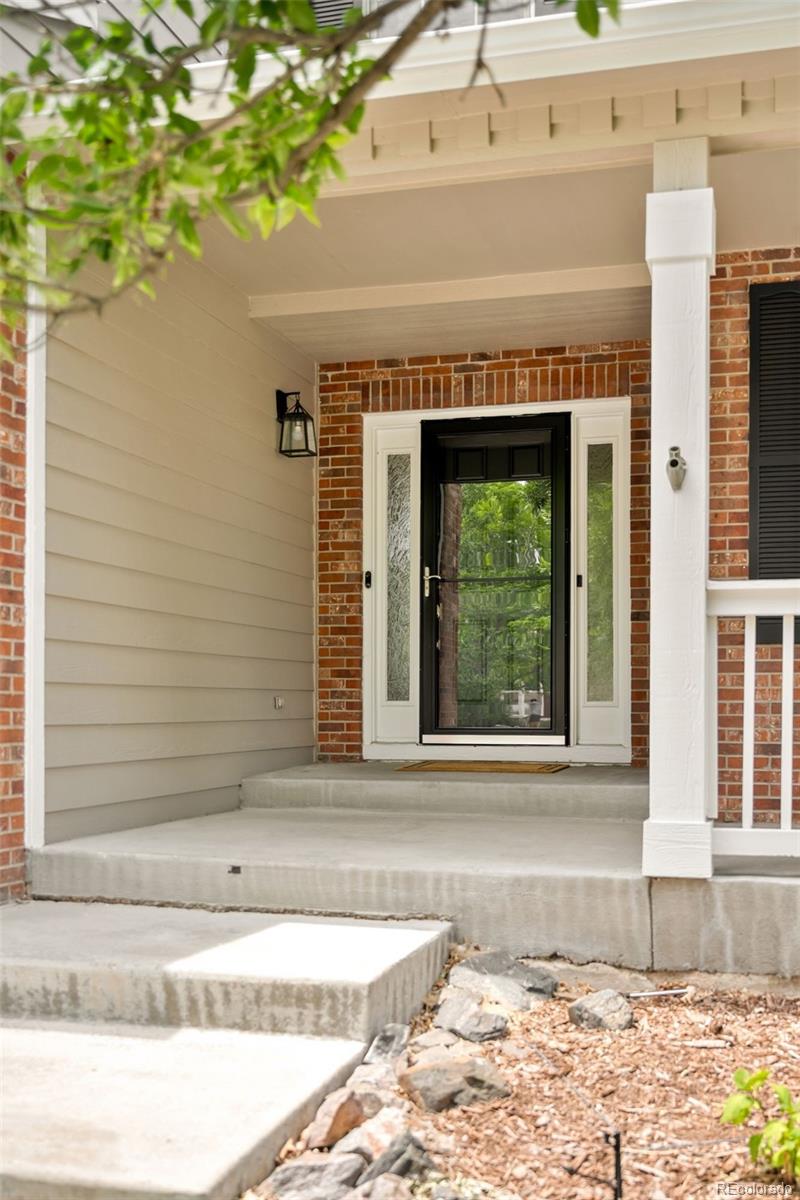 Photo of 10063 Heywood Street, Littleton, CO 80130 (MLS # 8154099)
