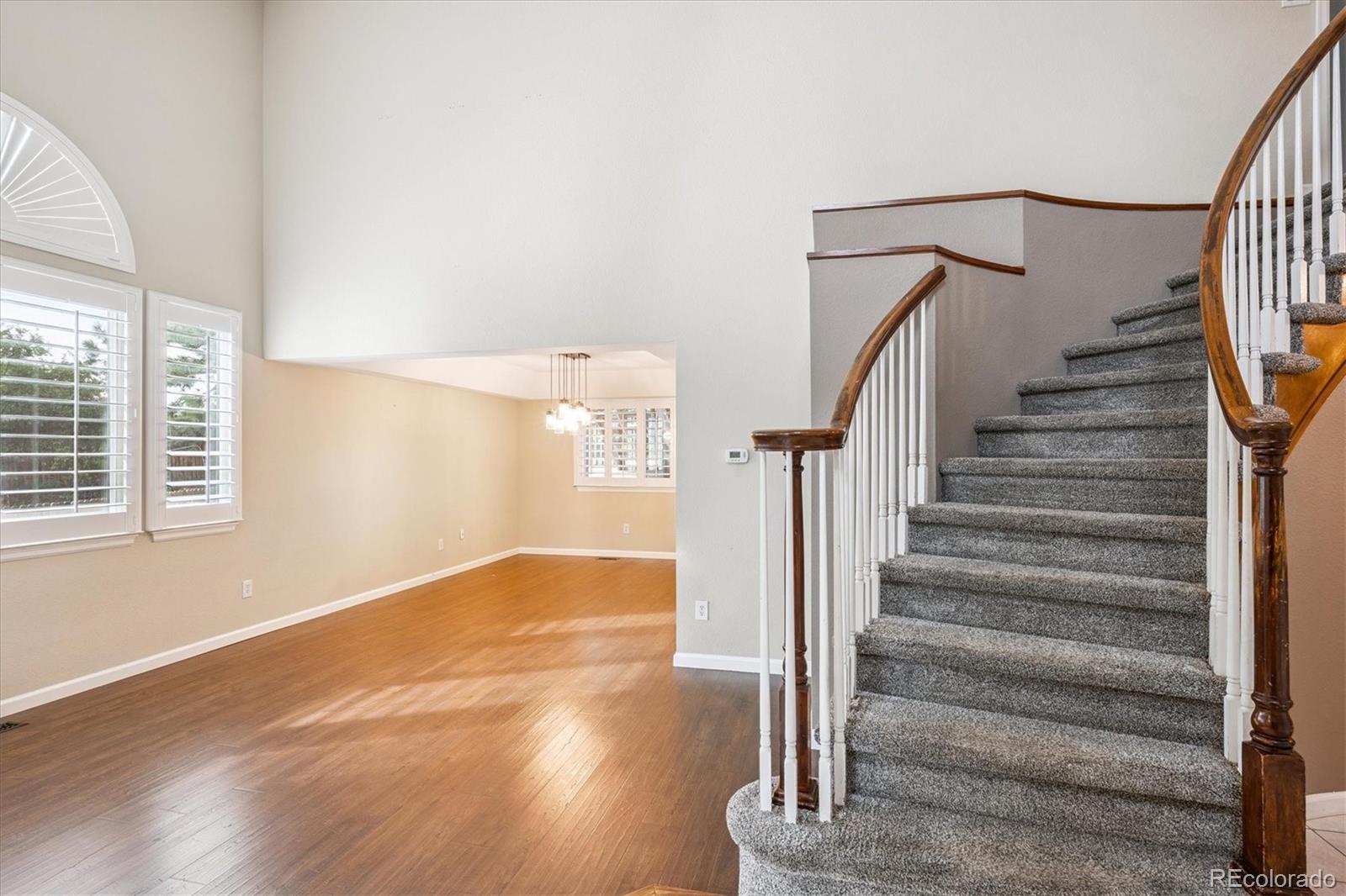 11054 W Grand Place