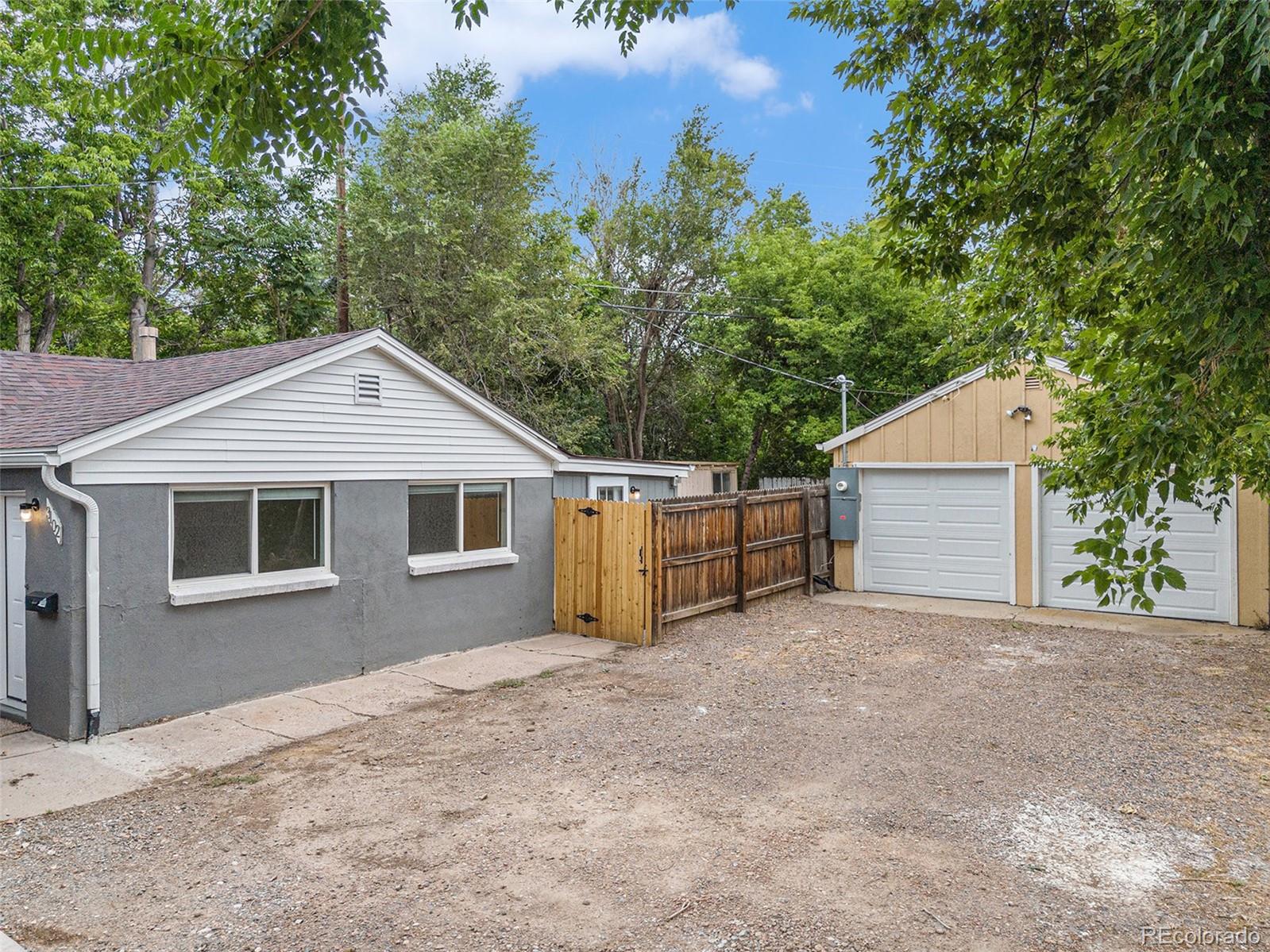 3102 Gray Street